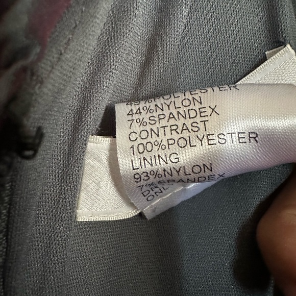 🔴T by Tadashi dress/ like new - Picture 16 of 16